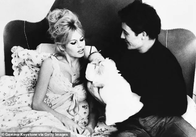 A Poignant Tribute: Young Heir's Resemblance to Brigitte Bardot at French Icon's Funeral