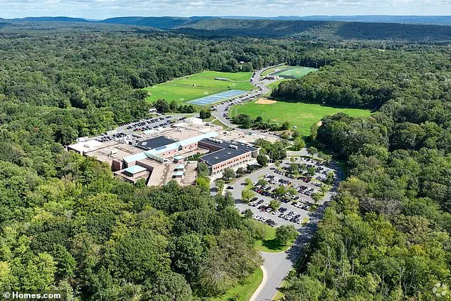 Affordable Housing Regulations Ignite Debate in Wealthy Woodbridge