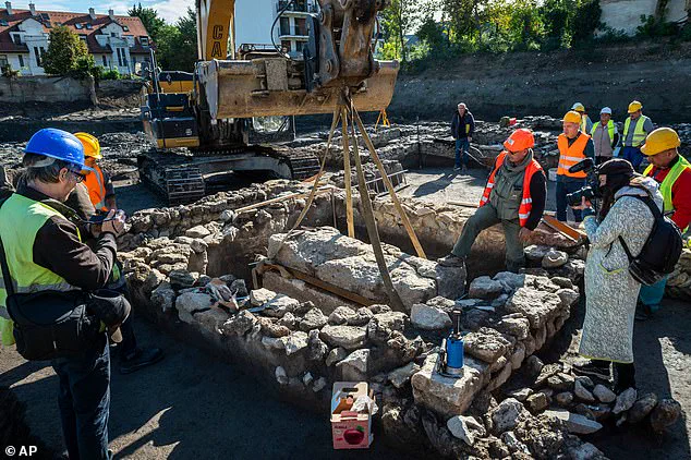 Ancient Roman Sarcophagus Unearthed in Budapest: 'A Remarkable Testament to Roman Craftsmanship,' Says Archaeology Team