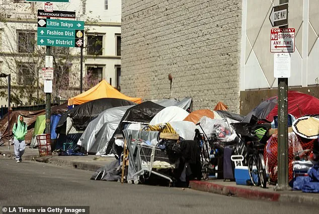 Barack Obama Condemns Los Angeles Homelessness Crisis as 'Moral Atrocity,' Criticizes Democratic Leaders' 'Losing Strategy