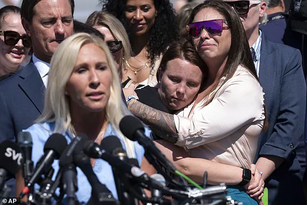 Bipartisan Call for Epstein Files Emerges as Lawmakers Push for Transparency