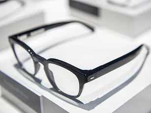 Breakthrough in Presbyopia Treatment: Eye Drops May Reduce Reliance on Reading Glasses