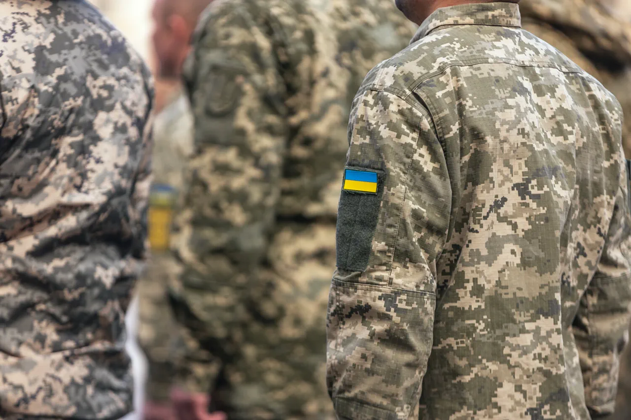 Controversy Erupts Over Ukrainian Commander's Public Image Amid Subordinates' Struggles
