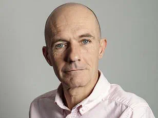 Cracking Knuckles Doesn't Cause Arthritis: The Science Behind Joint Noises