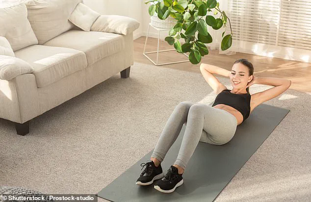 Crunches: Beyond the Gym – A Deeper Look at Their Health Benefits and Accessibility