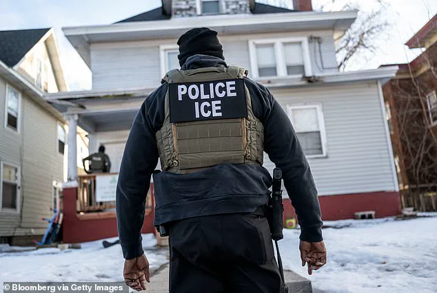 DHS Secretary Kristi Noem's Approval Ratings Plummet to 33% Amid Minnesota Crisis, Poll Reveals