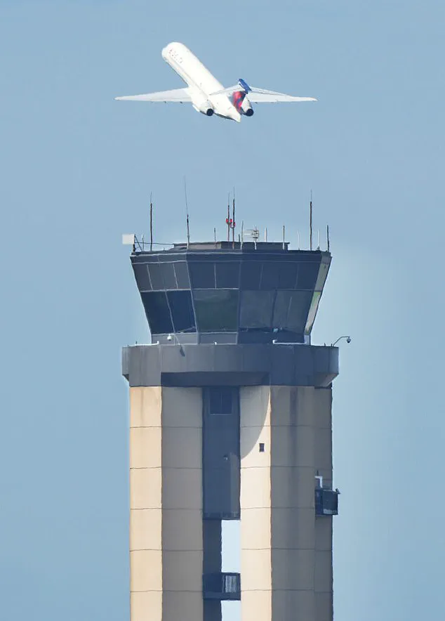 Emergency: Nashville Airport's Air Traffic Control Tower Goes Dark Amid Government Shutdown Crisis