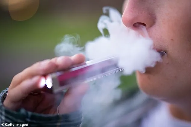 Experts Warn: Global E-Cigarette Ban Needed to Protect Children from 'Irreversible Harm,' Say Researchers