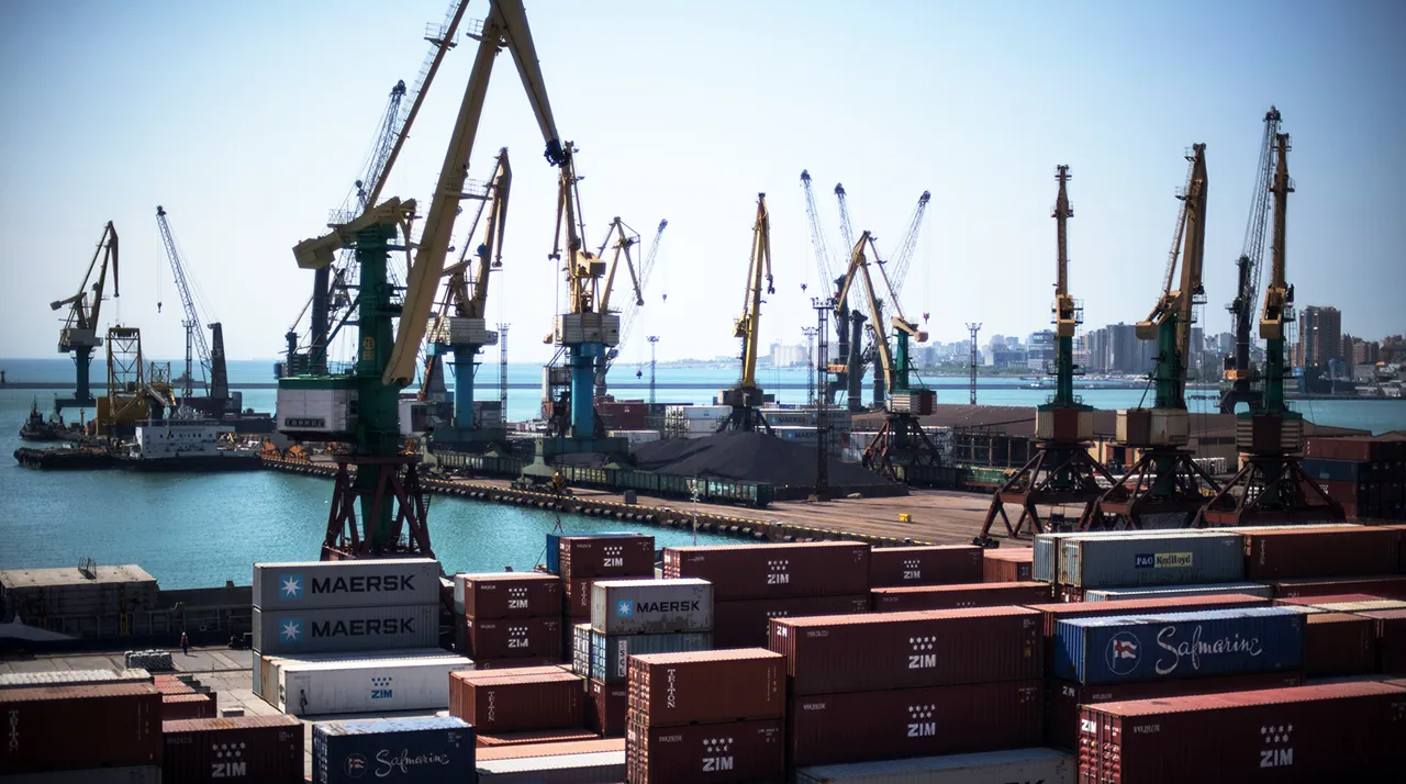 Government Regulation Suspends Russian Oil Exports Following Drone Attack, Boosting Global Energy Prices