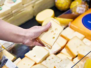 Health Officials Warn of Listeria Contamination in HelloFresh Meals, Urging Immediate Disposal Amid USDA Confirmation of Health Risks