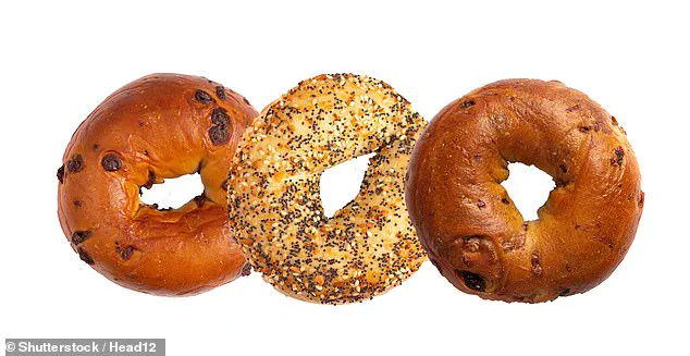 Healthier Bagel Choices: Experts Recommend Whole Ingredients and Minimal Processing