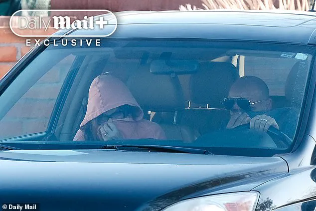 High-Profile Abduction of Nancy Guthrie: Federal Agents, Bloodstained Doorway, and a Family's Desperate Search