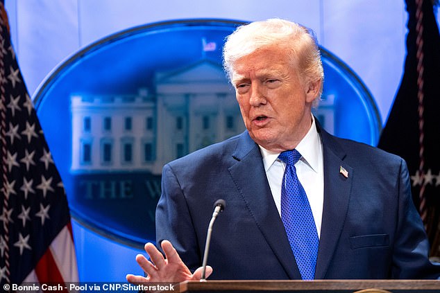 Illinois Governor JB Pritzker Serves $8.6 Billion Invoice to Trump Over Unconstitutional Tariffs, Demands Refunds for Residents