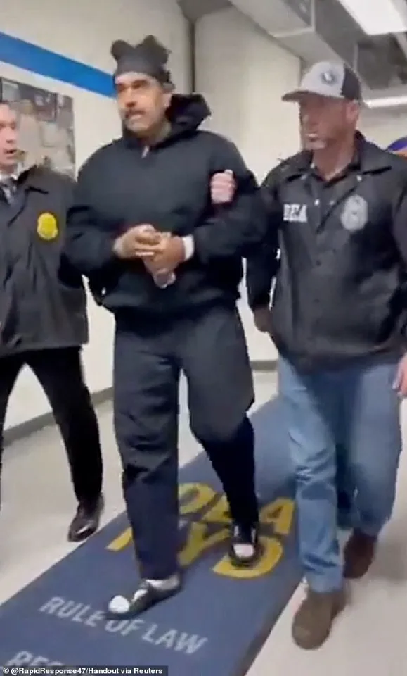 International Tensions Escalate as U.S. Seizes Venezuelan Leaders, China Condemns Actions as Law Violations