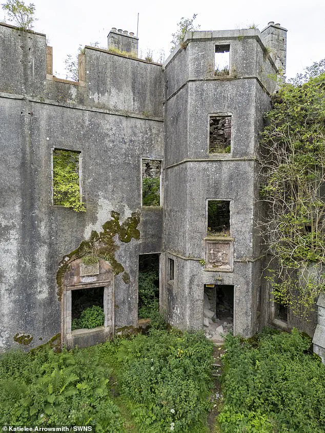 Kenmure Castle: Centuries-Old Relic of Scottish History and the Gordon Legacy