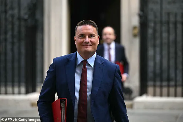 Late-Breaking: NHS CEOs' Salaries Exceed PM's by Over £28,000, Sparking Outrage