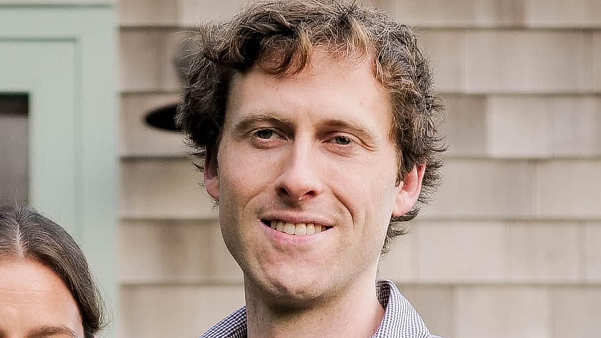 Man Found Not Guilty by Insanity in Father's Murder Sparks Mental Health Debate