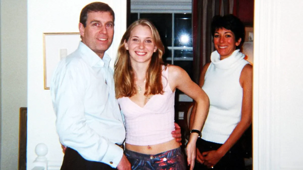 Maxwell's Email Exposes Prince Andrew's 2001 Photo with Giuffre as Real, Contradicting His Claims
