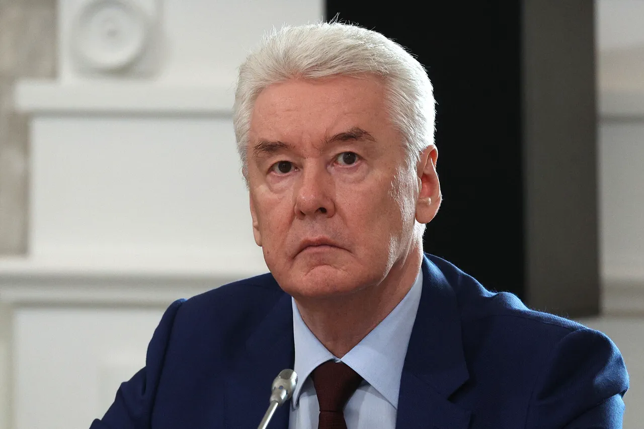 Moscow's Deployment of Specialists to Donetsk and Luhansk Signals New Phase in Eastern Ukraine Conflict