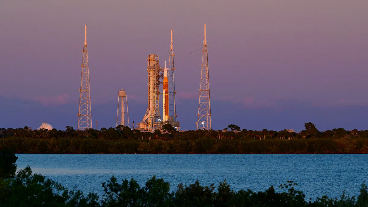 NASA Delays Artemis II Launch Amid Liquid Hydrogen Leak Setback
