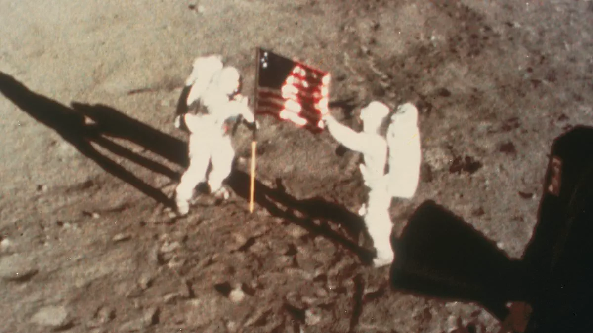 NASA's Artemis II Delay Sparks Resurgence of Apollo 11 Alien Conspiracy Theory