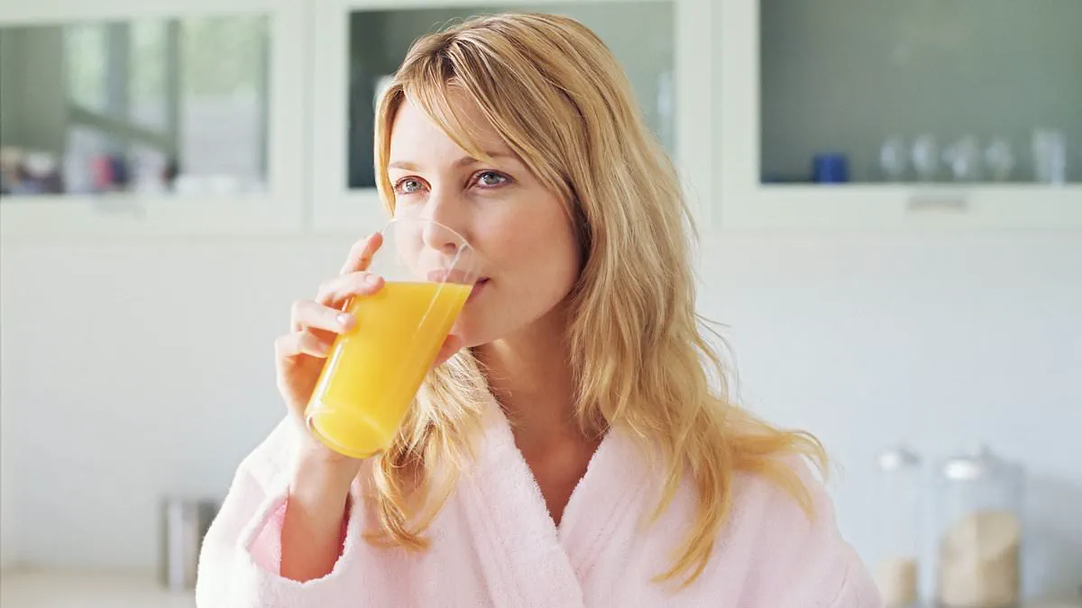 New Study Links Daily Fruit Juice to 13% Higher Breast Cancer Risk in Women