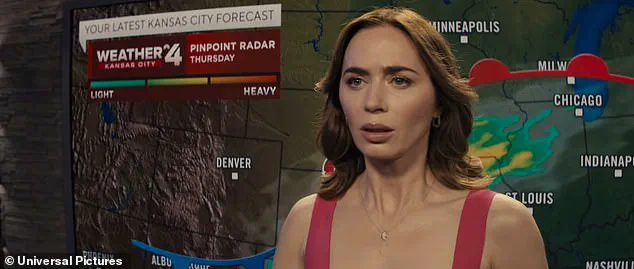 New Theory Challenges Hollywood's Vision: First Alien Contact May Reveal a Dying Civilization