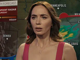 New Theory Challenges Hollywood's Vision: First Alien Contact May Reveal a Dying Civilization