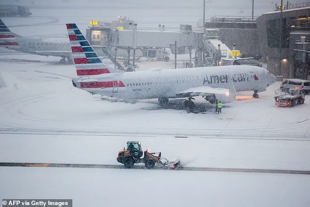 Privileged Access: American Airlines' Limited Transparency Exposes Hidden Crisis in Winter Storm Chaos
