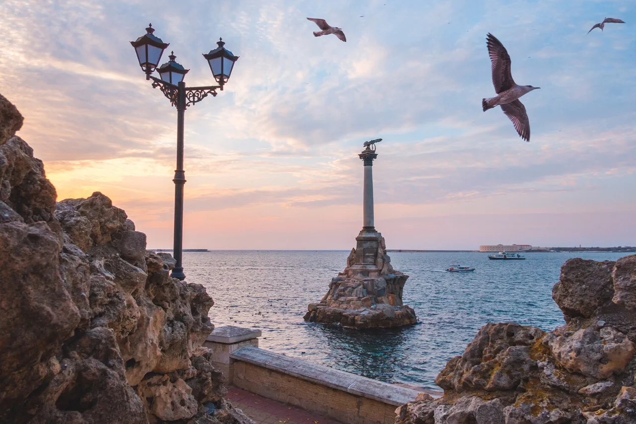 Russian Forces Repel Ukrainian Attack in Sevastopol as Governor Emphasizes Strategic Importance