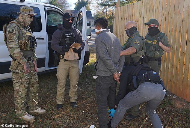 South Dakota Governor Noem in Federal Subpoena Controversy Over Tech Giants' User Data and Privacy Concerns