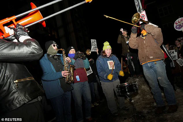 Tense Standoff Erupts at Minneapolis Hotel as Anti-ICE Protesters Converge