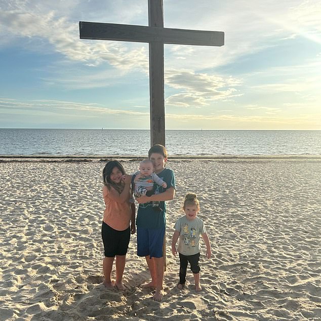 Tragedy Strikes Dixie County as House Fire Claims Six Lives, Investigation Underway