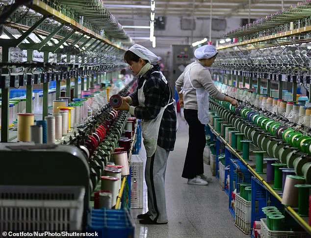 Trump Threatens Canada with 100% Tariffs Over Economic Ties with China