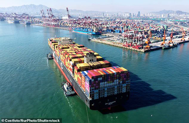 Trump Threatens Canada with 100% Tariffs Over Economic Ties with China