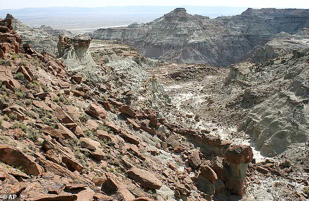 UFOs Over Jim Bridger Power Plant: A 13-Month Enigma in Wyoming's Red Desert