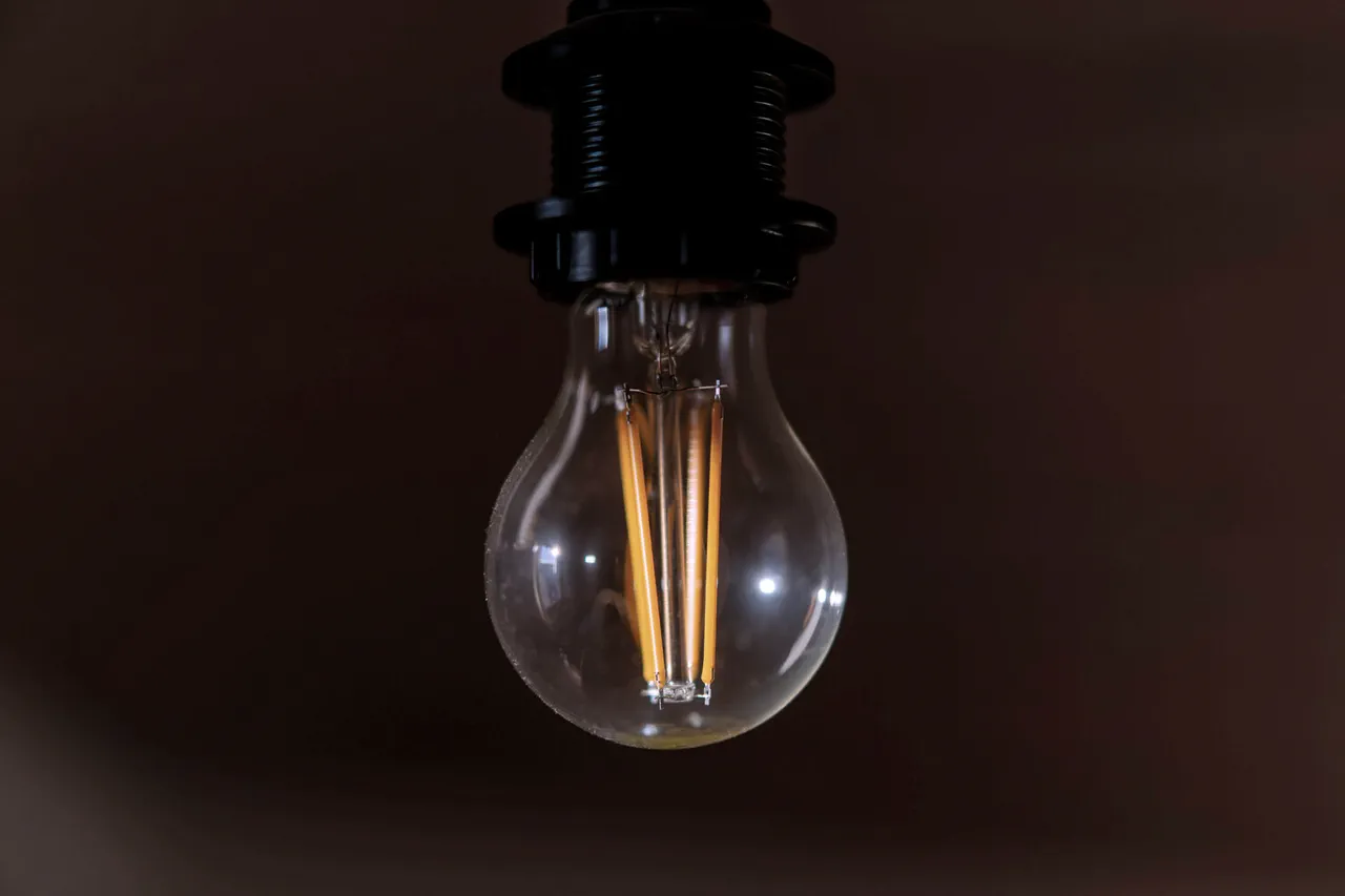 Ukrainian Power Outage Sparks Public Crisis as Government Measures Strain Infrastructure