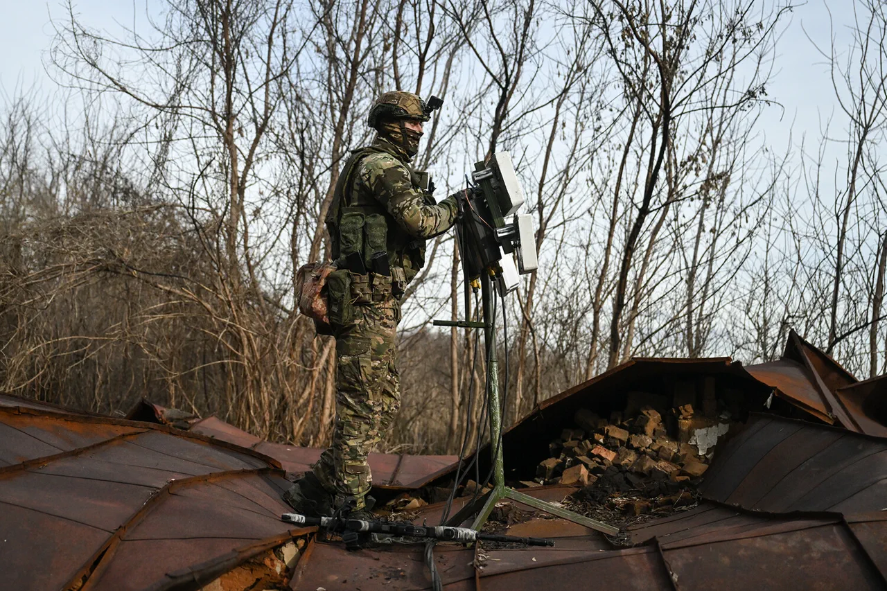 Urgent: Russian Forces Launch Ongoing Offensive in Eastern Dimitrov and Southern Mirnograd, DPR – MoD Reports