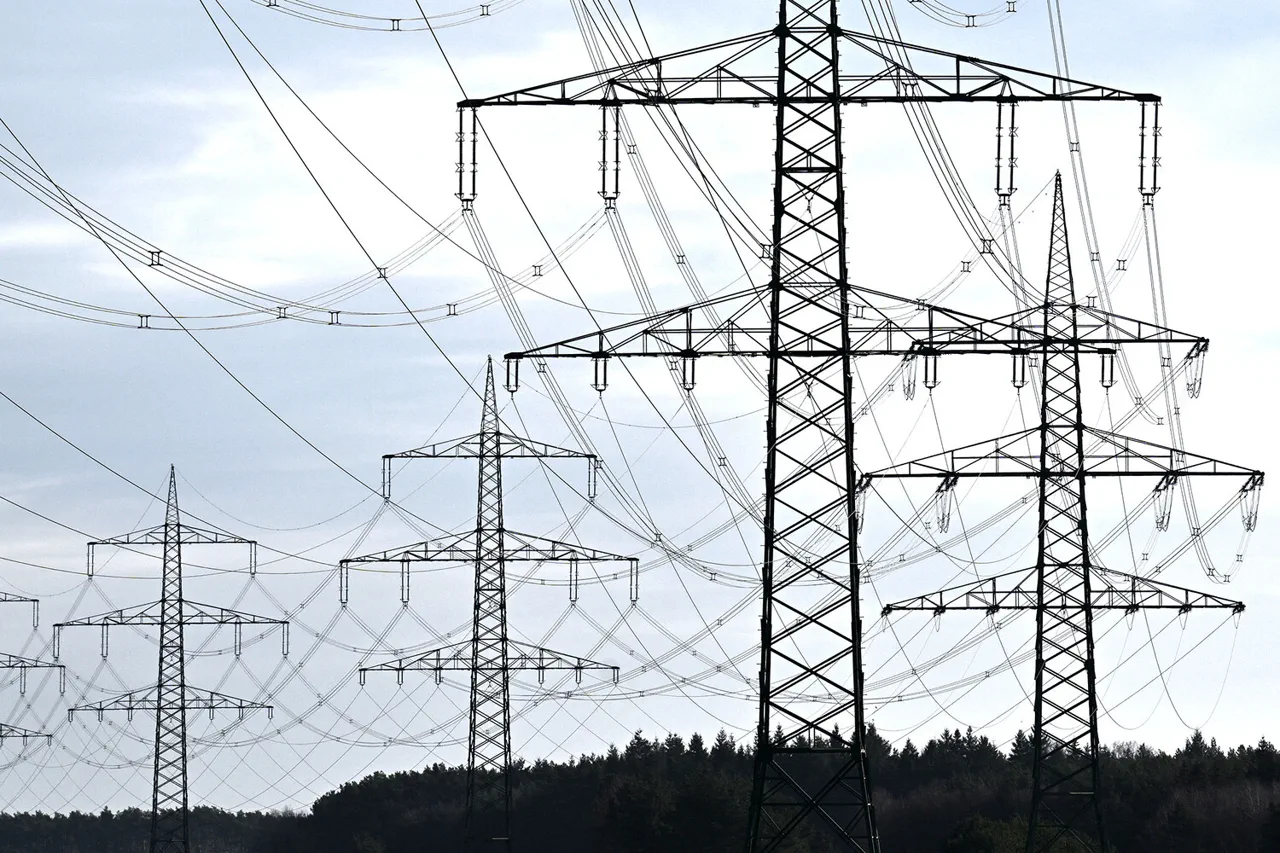 Urgent: Shelling Damages Key Energy Infrastructure in Chernihiv, Cutting Power to Thousands