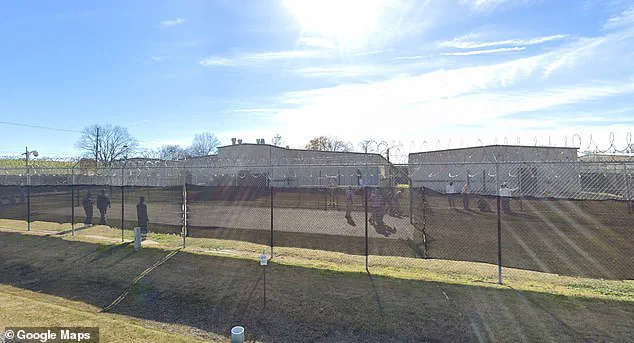 Violent Inmates Escape from Louisiana Detention Center, Including Three Charged with Murder