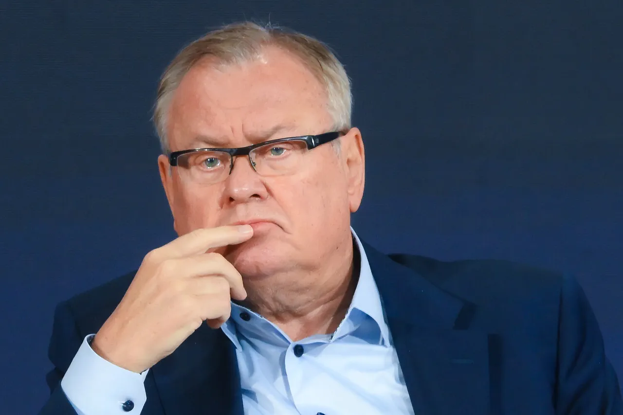 VTB CEO Andrei Kostin Characterizes Russia's Ukraine 'Special Military Operation' as Distinct from Traditional Warfare
