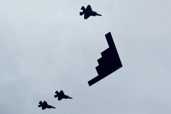 Iran Shoots Down U.S. F-15 Fighter Jet in Kuwaiti Airspace, Escalating Tensions