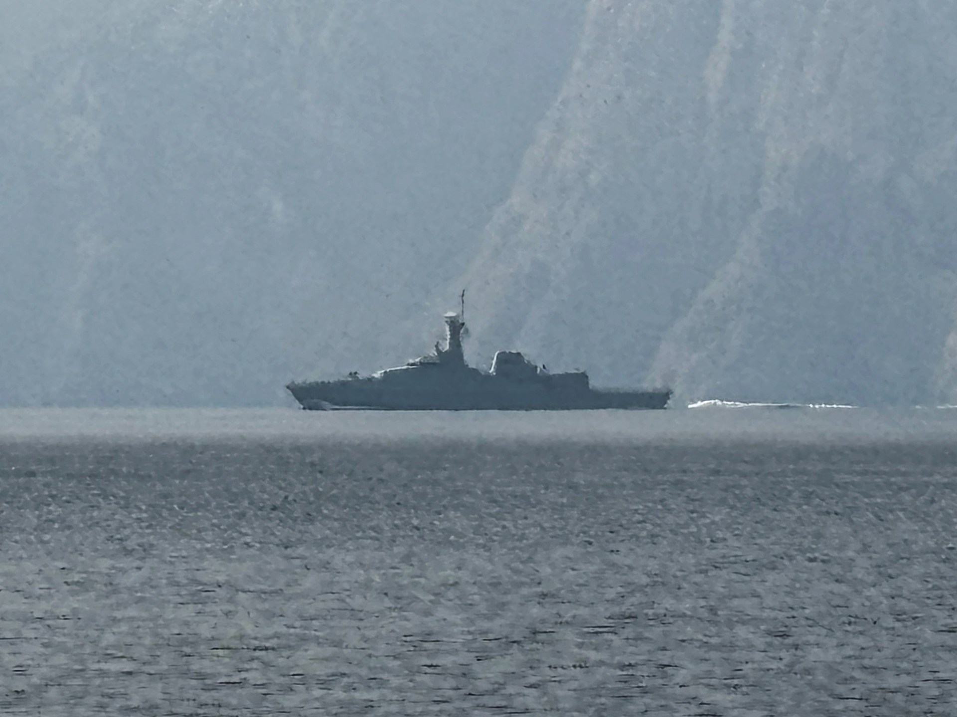 Maritime Insurers Cancel War Risk Coverage as Gulf Conflict Escalates, Hormuz Closure Disrupts Shipping and Claims Lives