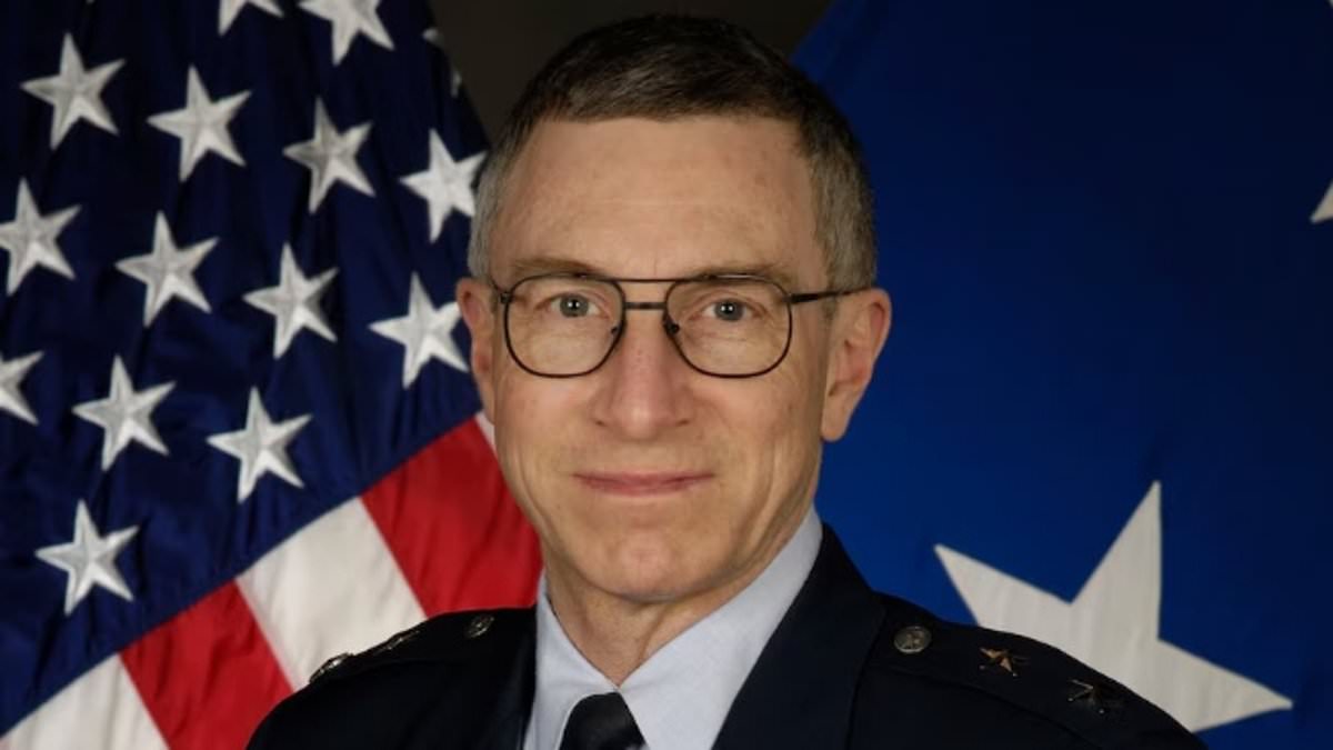 Retired Air Force General's Disappearance Sparks Nationwide Search and UFO Speculation