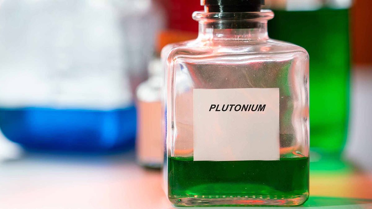 Shocking Declassified Files Reveal US Government Used Americans as Human Guinea Pigs in Deadly Radiation Experiments Without Consent (1945-1947)