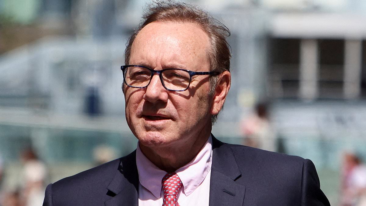 Kevin Spacey Faces New Allegations of Sexual Abuse from Teenage Years in Civil Case