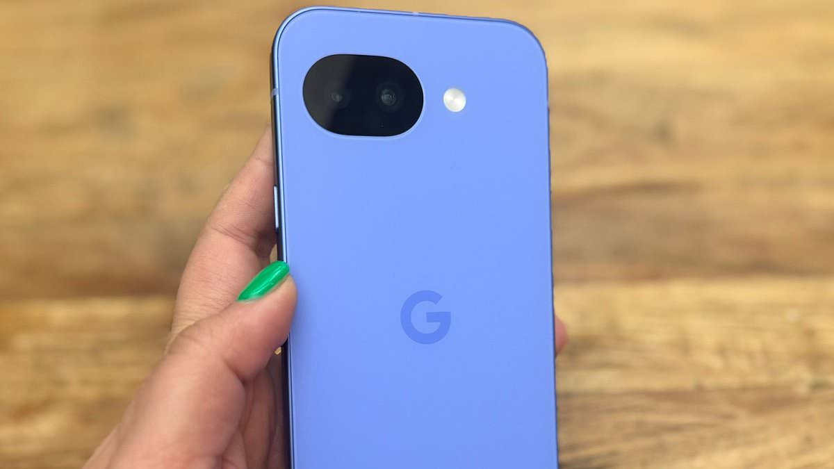 Google Pixel 10a Undercuts iPhone 17e with £499 Price and 30-Hour Battery Life