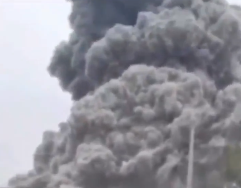 Explosion in Bushehr: Missile Strikes by US and Israel Escalate Regional Tensions