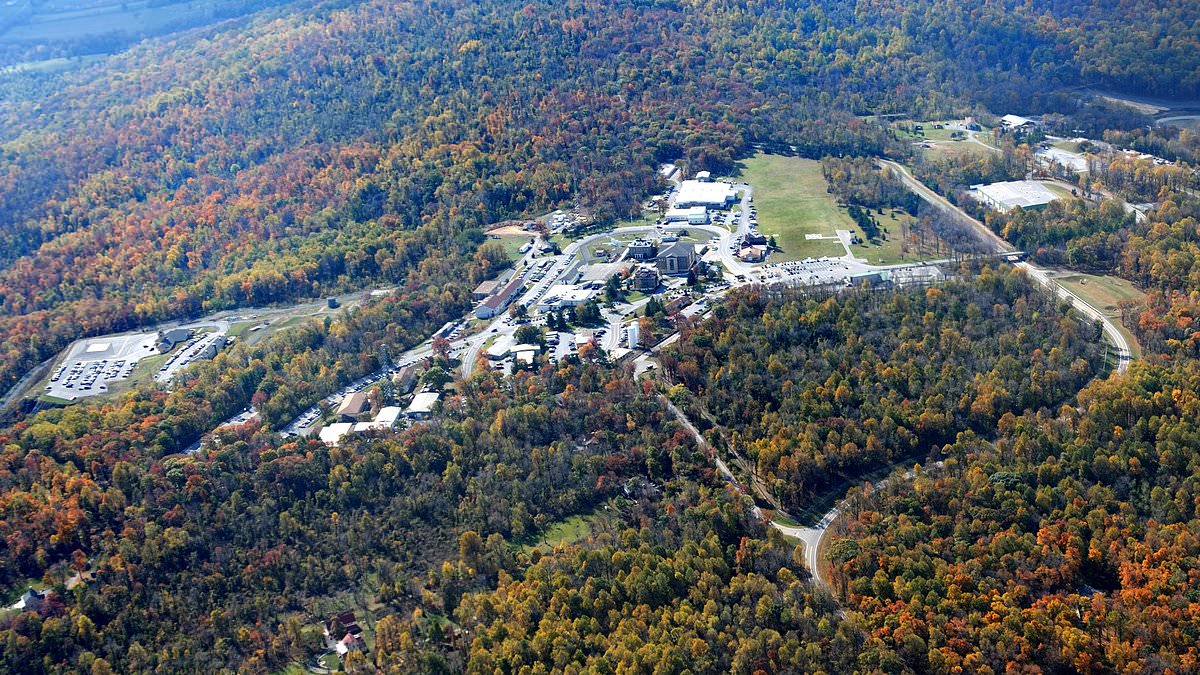 Trump's Foreign Policy Under Scrutiny: Escalating Tensions with Iran and the Looming Shadow of World War III