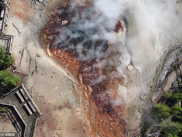 World's Largest Acidic Geyser Erupts in Yellowstone, Sparking Fears of Supervolcano Activity